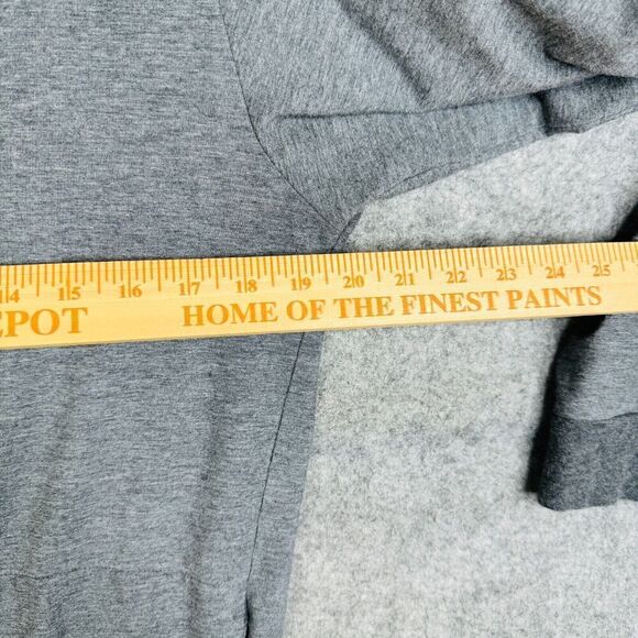 Travis Mathew Shirt Mens Medium Gray Quarter Zip Golf Performance Stretch Top - Picture 3 of 9